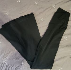 American Eagle Offline Crossover Flare Leggings Small Short